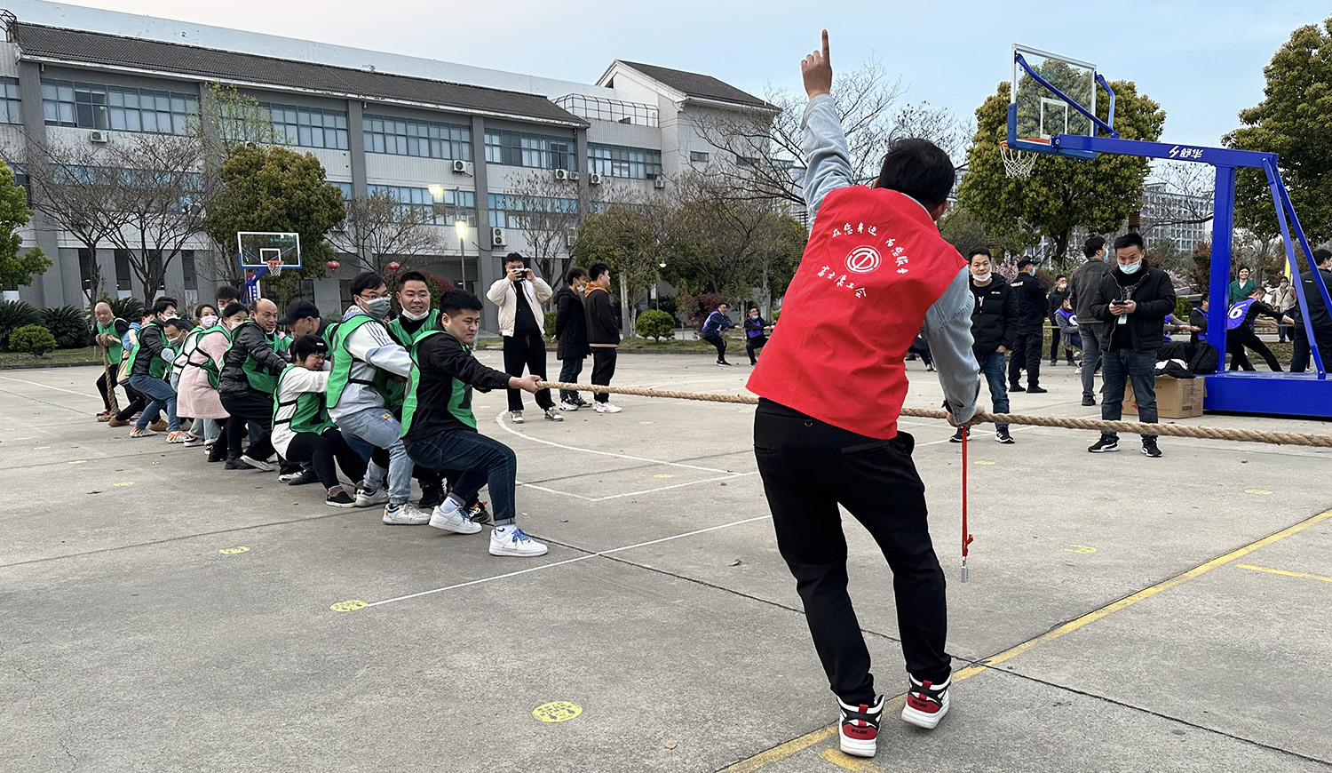 【嘉善】园区拔河赛落幕