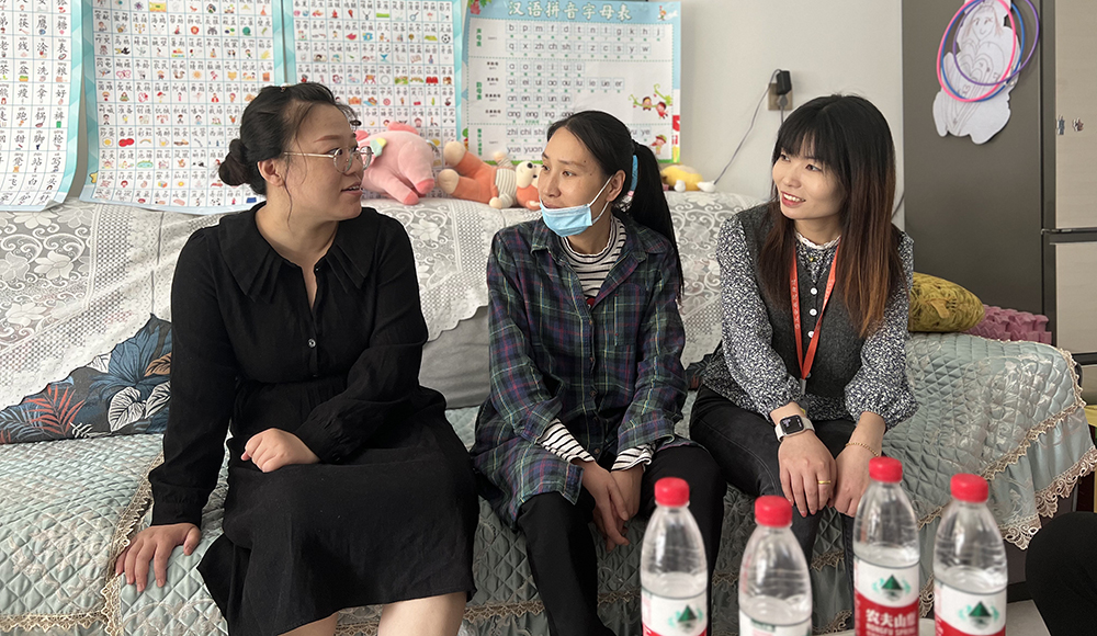 【济源】女工生育，主管探望