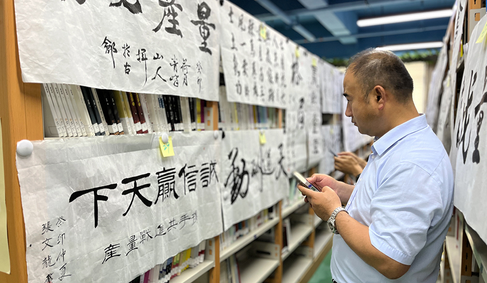 【郑州】员工书画展，好看!