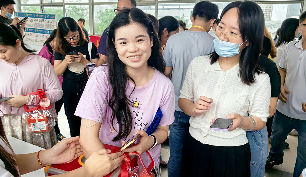 【南宁】扫码答题拿奖品
