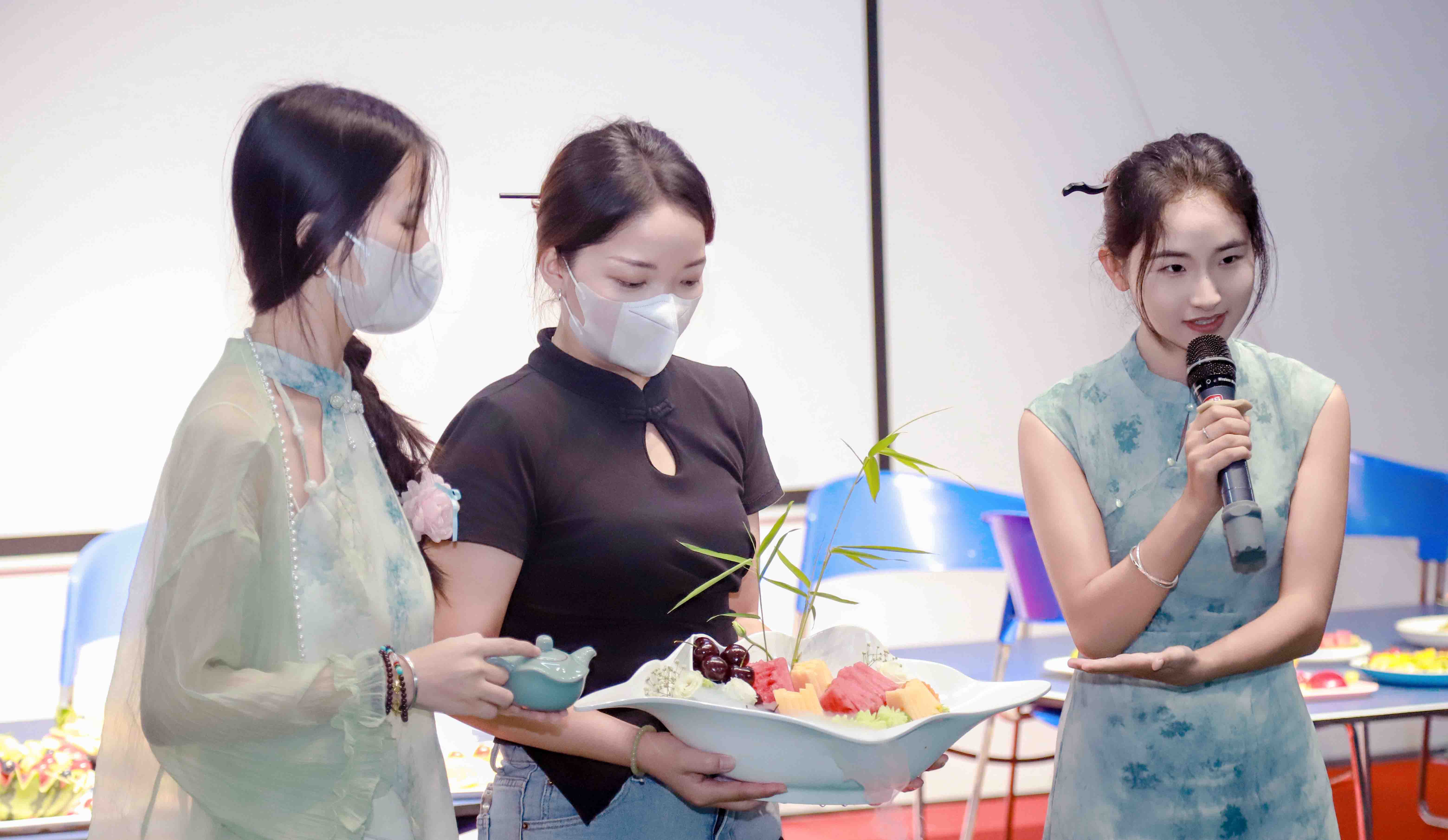 【深圳】水果拼盘赛“果然”有味