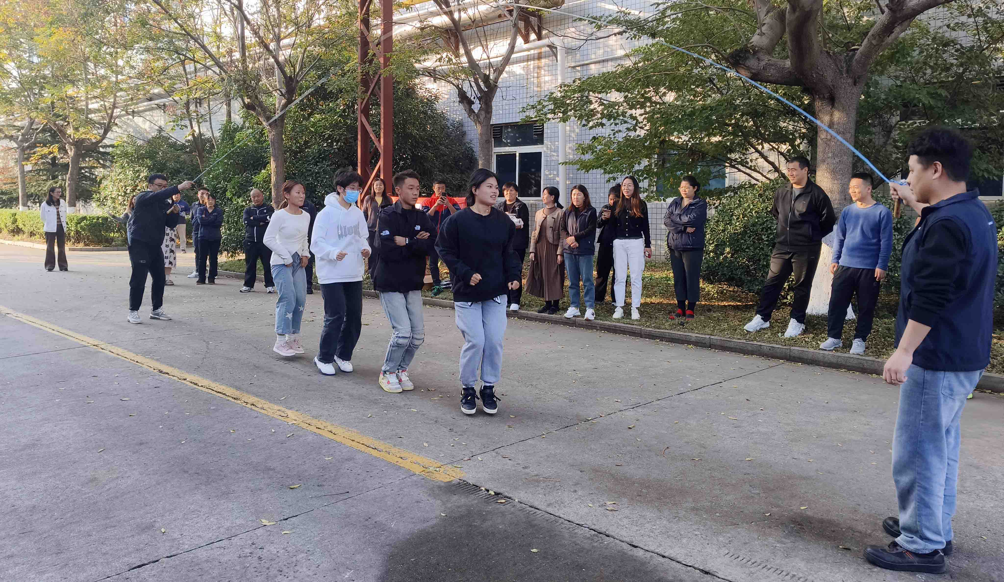 【烟台】运动达人PK跳绳