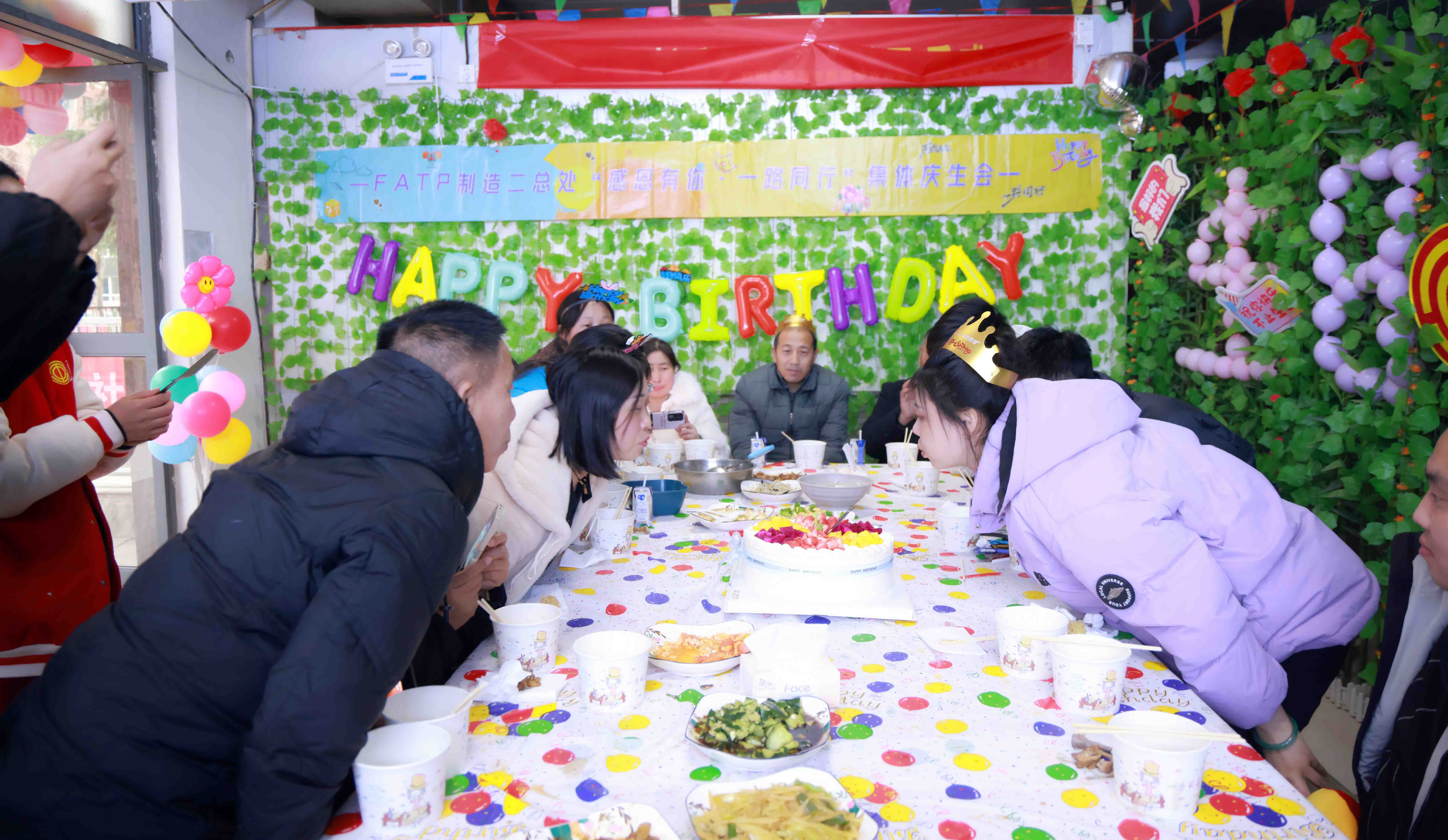 【成都、郑州】寿星端出大盘鸡