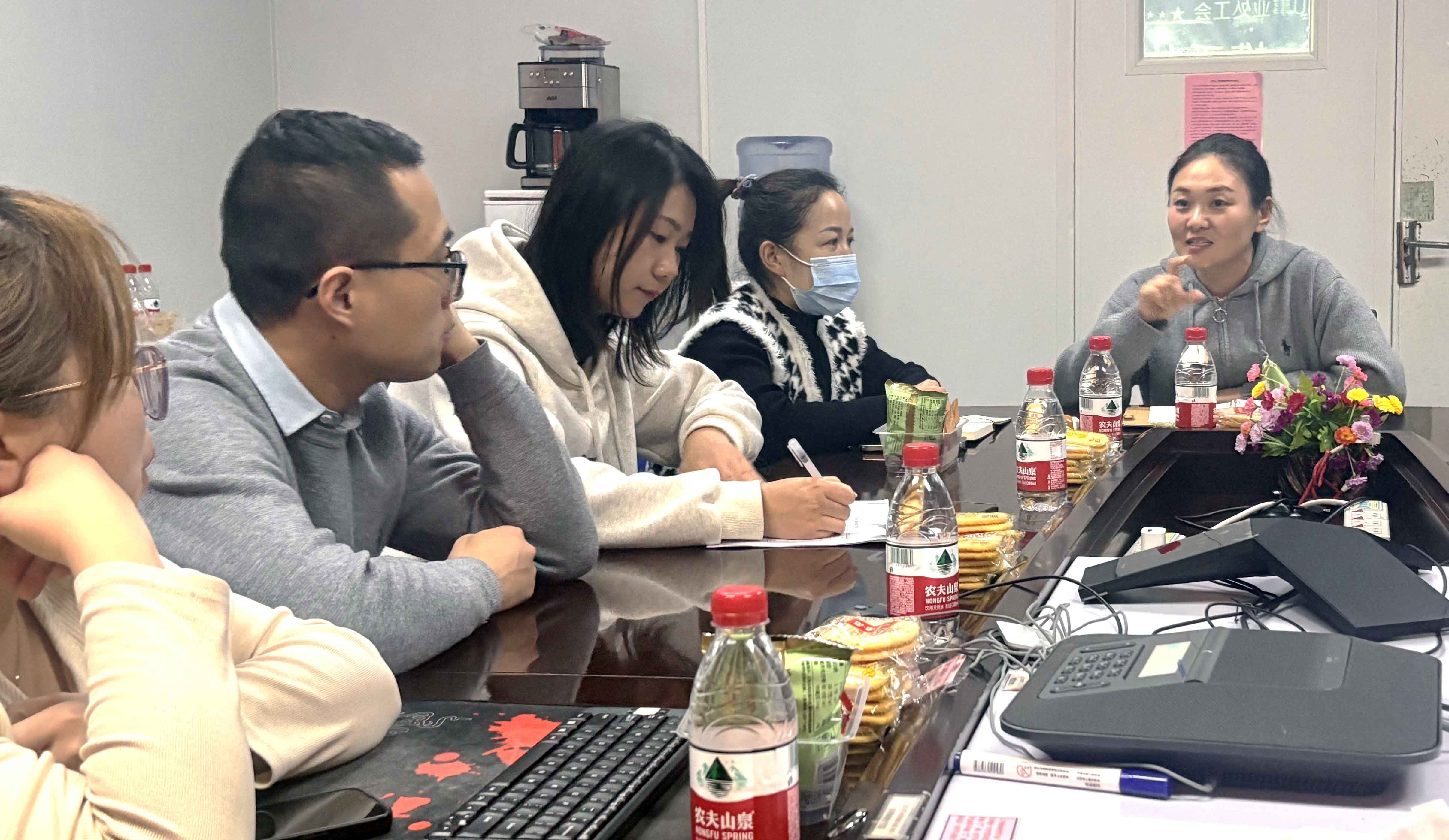 【晋城】员工盼望提升待遇，工会答疑
