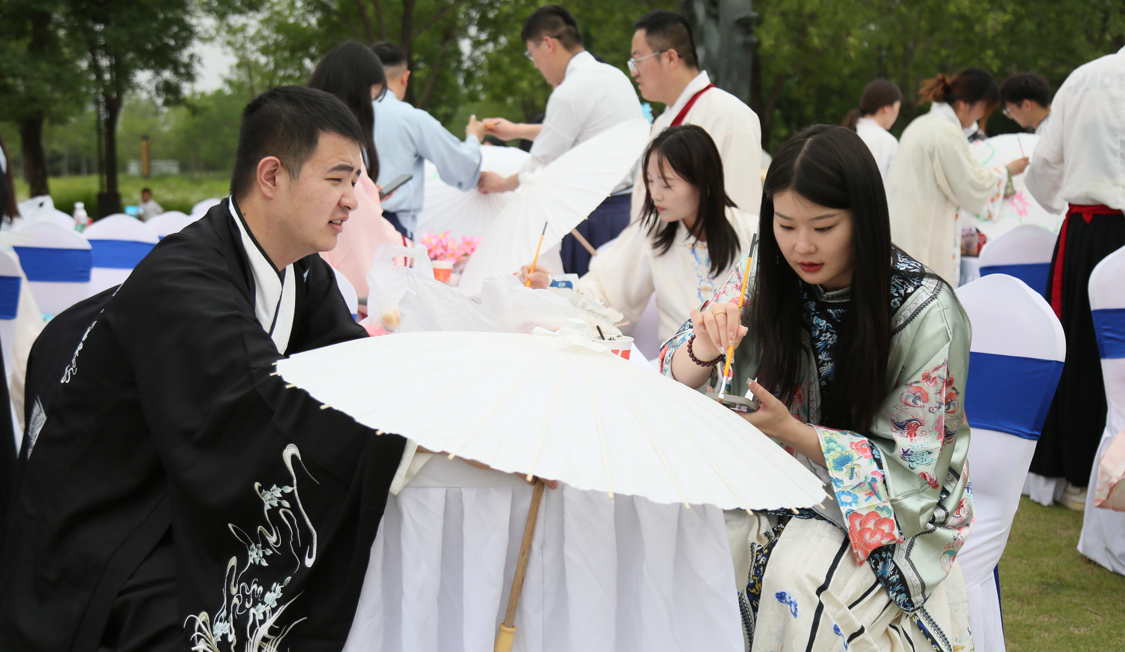 【郑州】工会牵线当红娘