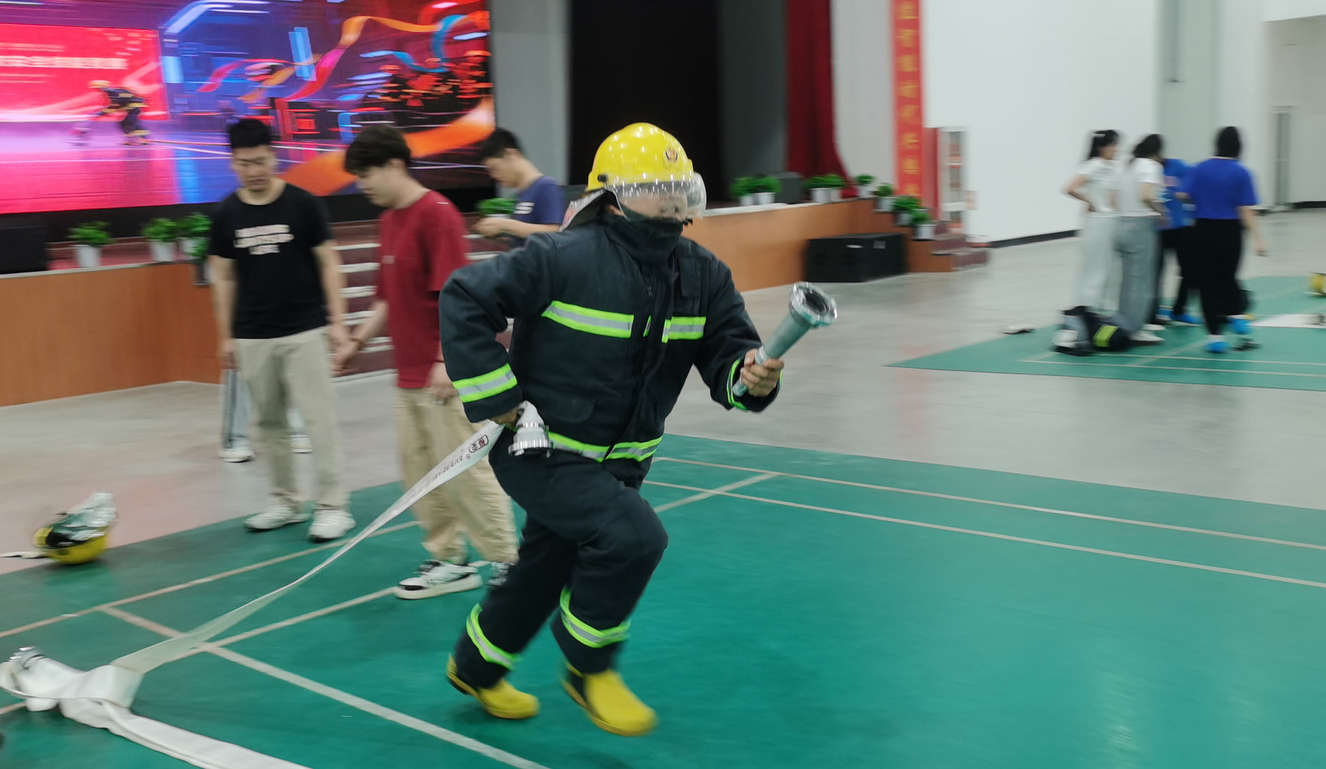【天津】消防比武，“快手”勇夺冠军