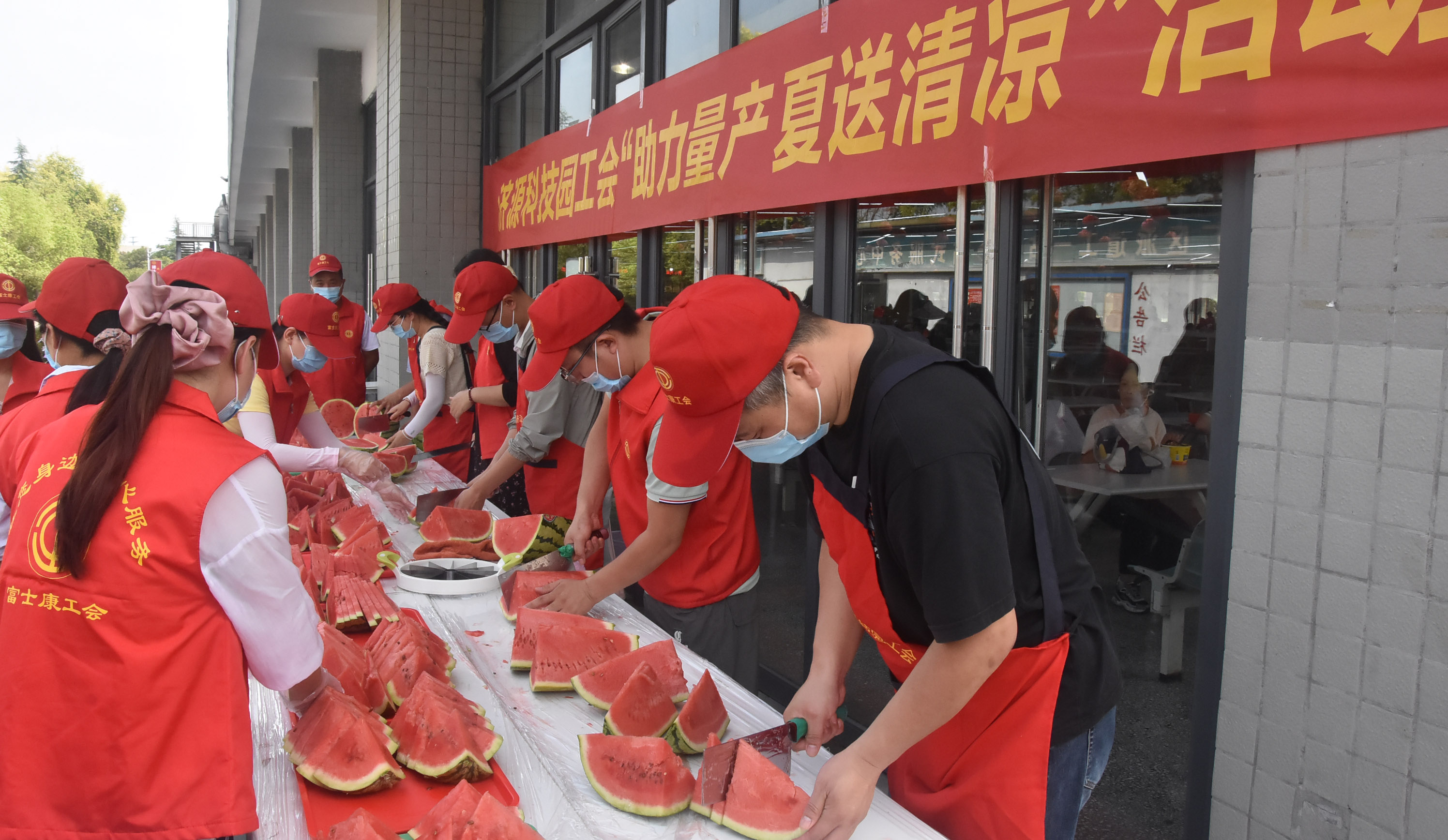 【济源】清凉饮料好解暑
