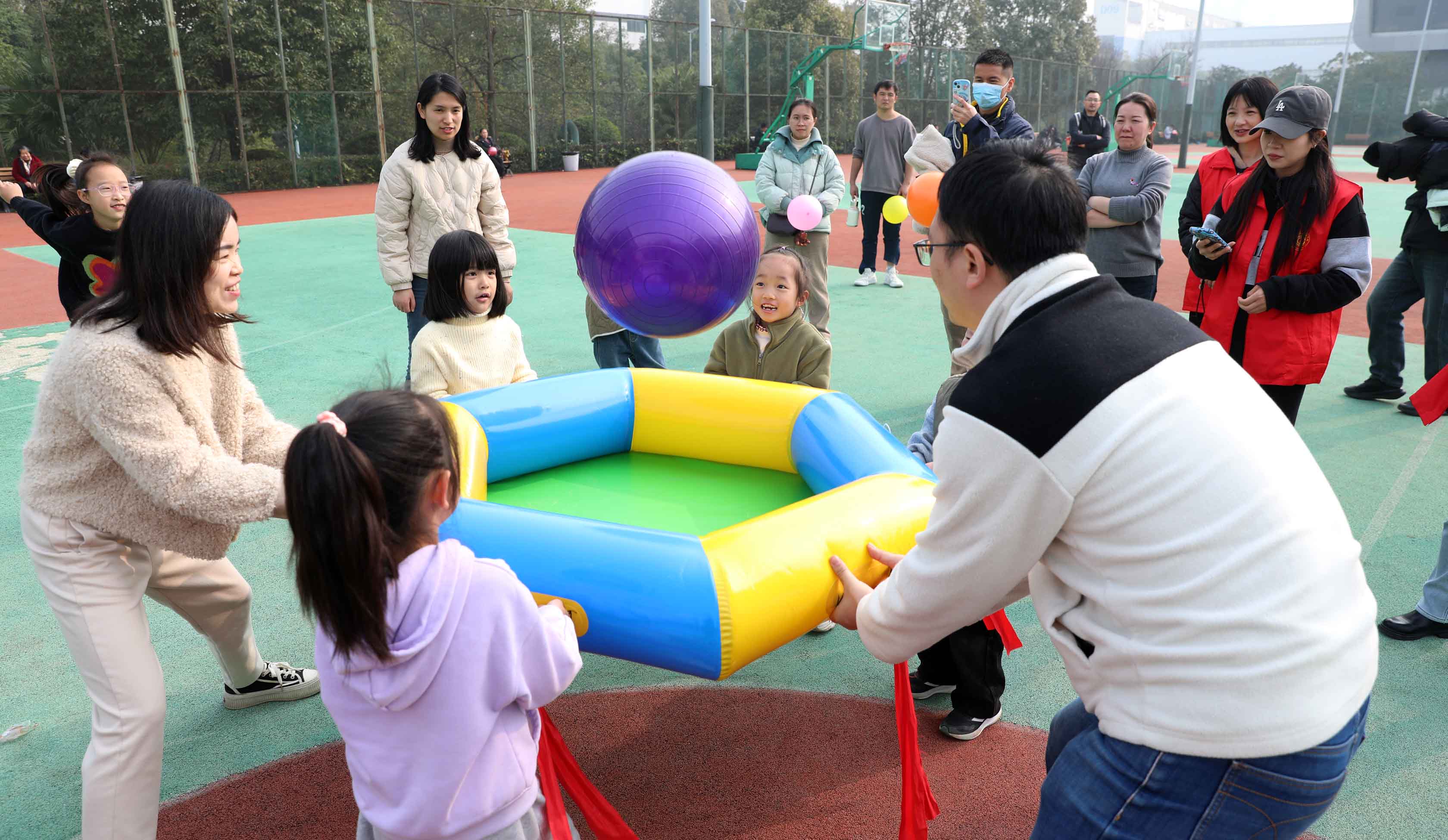  【成都】亲子家庭齐聚运动会